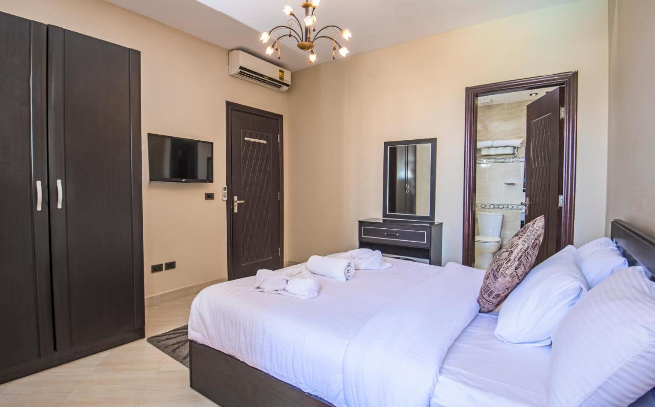 Premium Sea View 2 Bedrooms 2 Bathrooms Apartment Located Within Gravity Hotel & Aquapark Хургада Экстерьер фото
