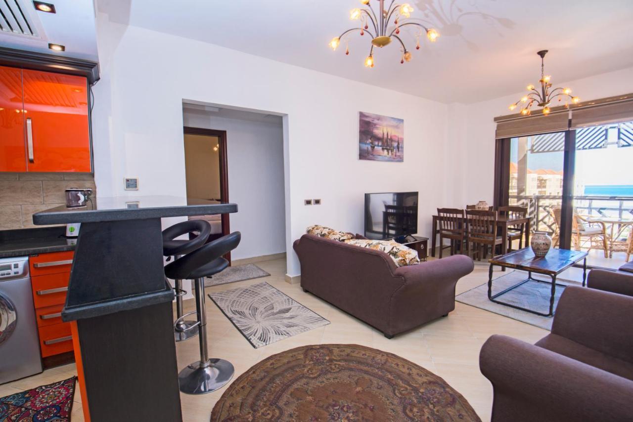 Premium Sea View 2 Bedrooms 2 Bathrooms Apartment Located Within Gravity Hotel & Aquapark Хургада Экстерьер фото